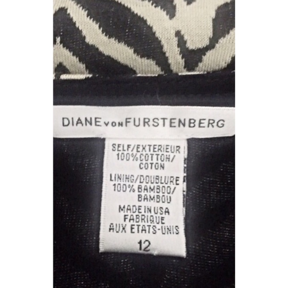 🚫SOLD🚫DVF Black & White Jacquard Boyd Dress - Picture 4 of 5